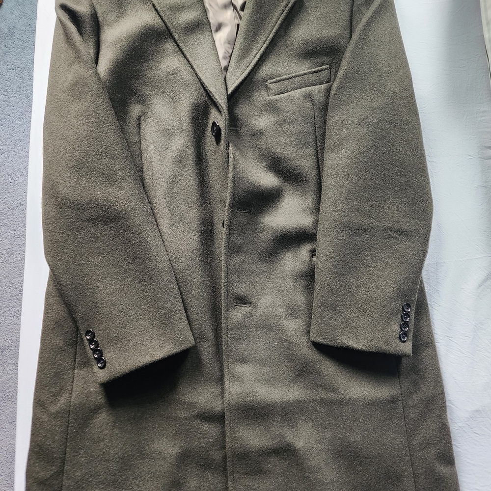 Men's Olive Green Single-Breasted Overcoat